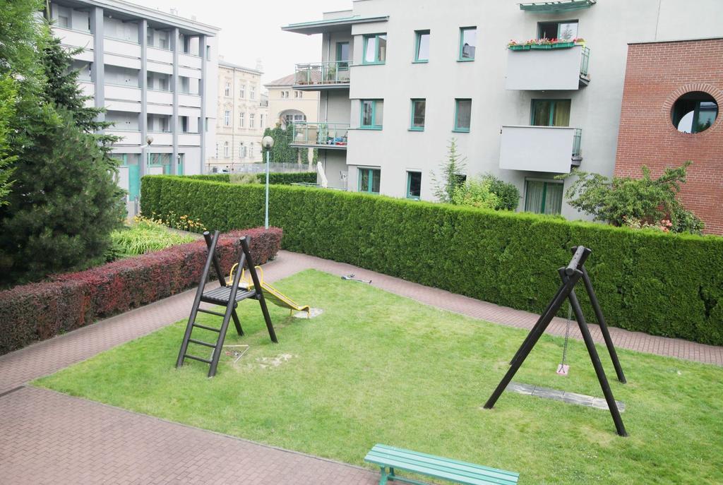 דירות קרקוב In The Heart Of Historical District With Free Parking חדר תמונה
